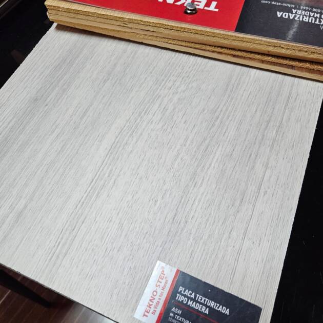 Placa Texturizada Tipo Madera - Ash