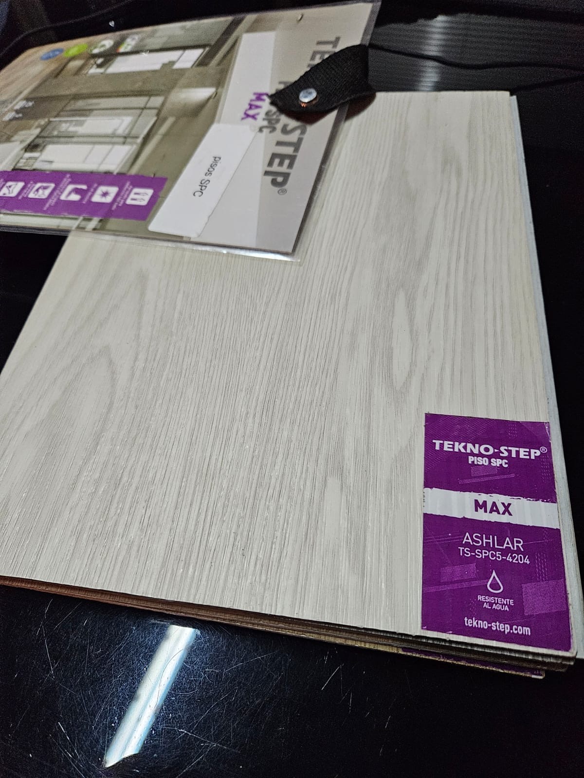 PISO VINÍLICO SPC MAX – Ashlar